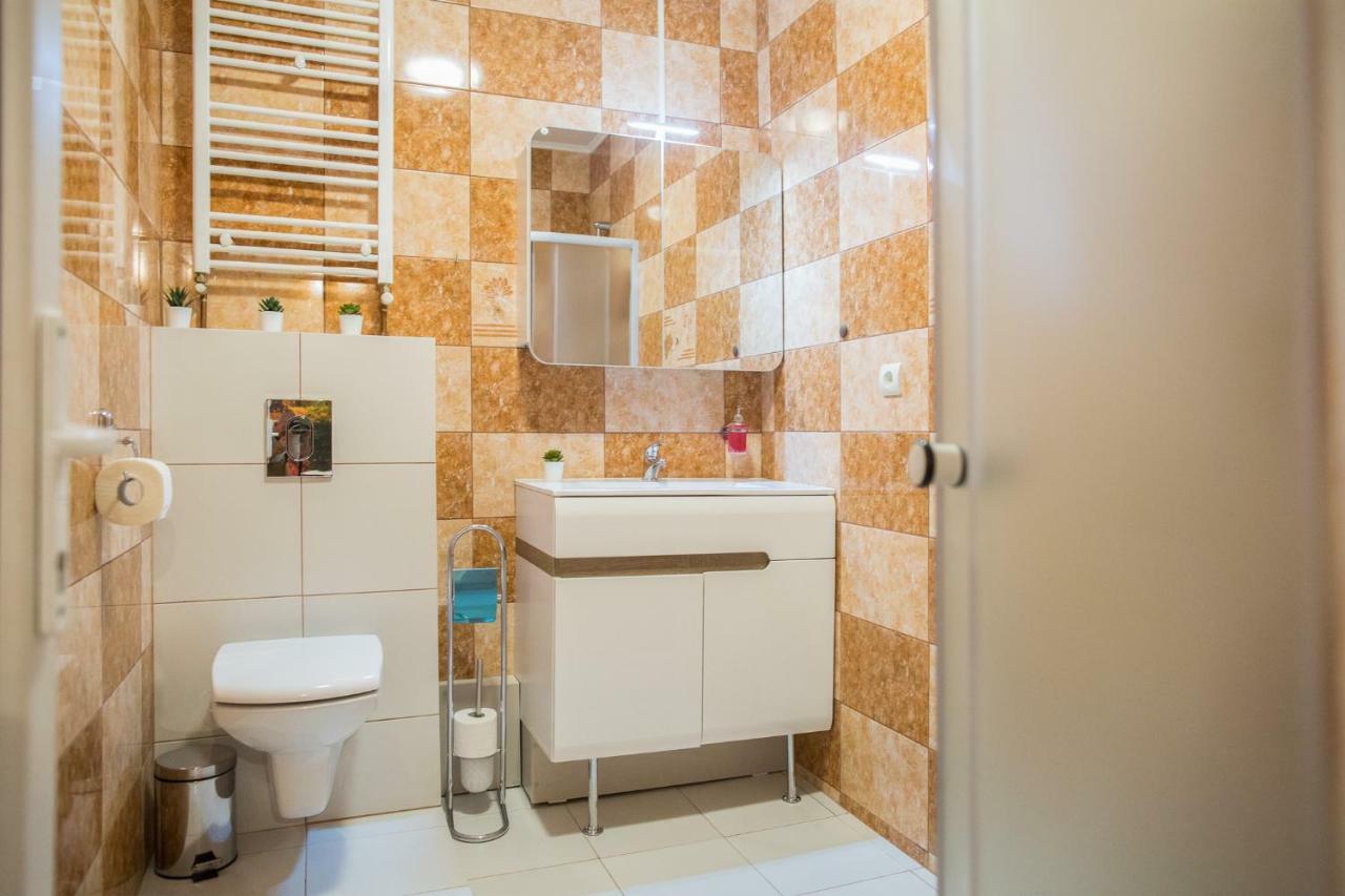 City Light Apartment Timisoara Bagian luar foto